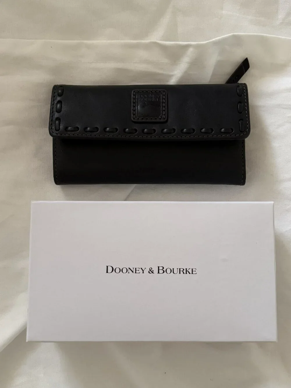 Dooney & Bourke Florentine Continental Clutch Wallet Black
